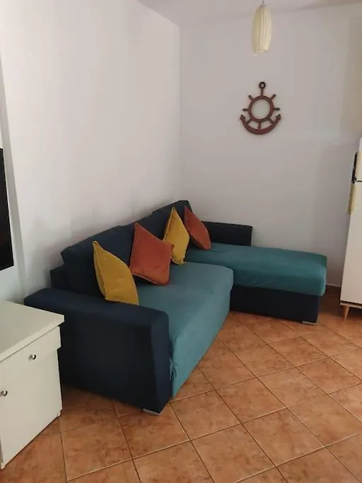 Sea Side Apartment Golem  Albania
