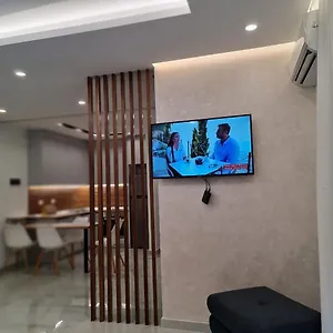 Apartament Alvi, Golem (Tirana)