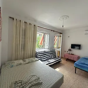 Apartament Eldi's, Golem (Tirana)
